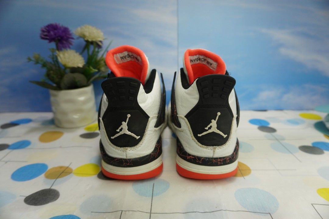 Jordan 25 2024 flight 4 p
