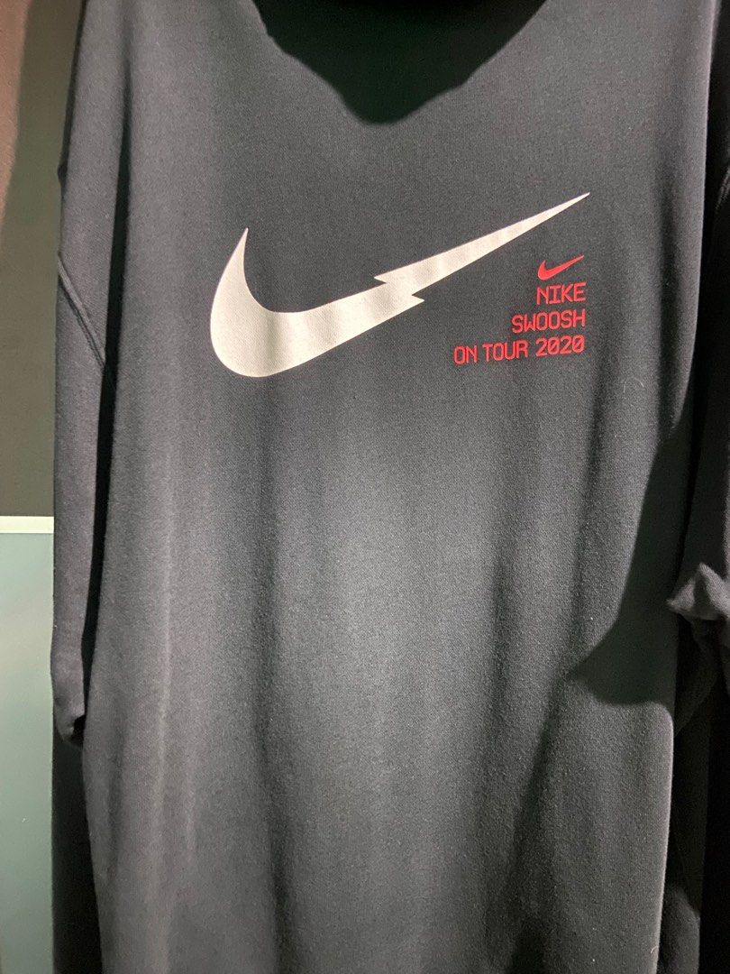 Nike On Tour Overhead Hoodie