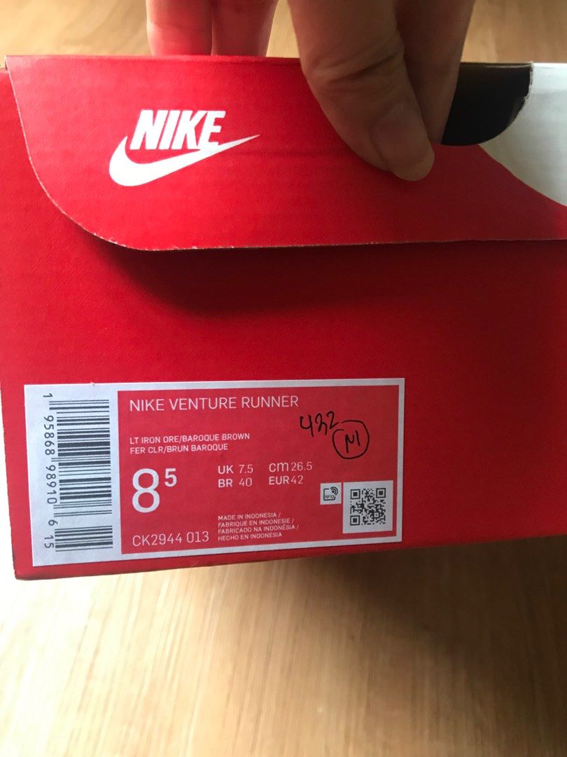 nike-venture-runner-fesyen-pria-sepatu-sneakers-di-carousell