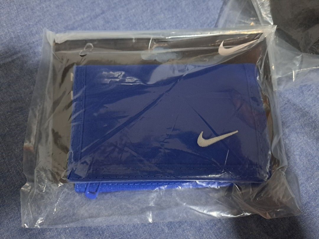 unisex nike wallet