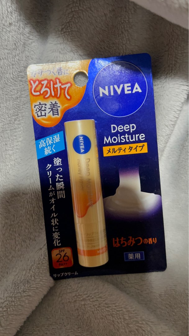 [Honey] Nivea Deep Moisture Lip Balm SPF 26 PA++ JAPAN MADE, Kesehatan