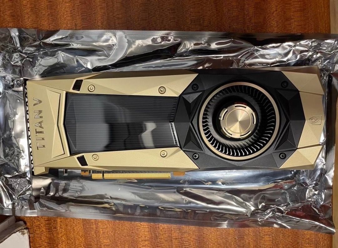 人気No.1 NVIDIA 高性能グラフィックボード TITAN V 12GB 正規完動品