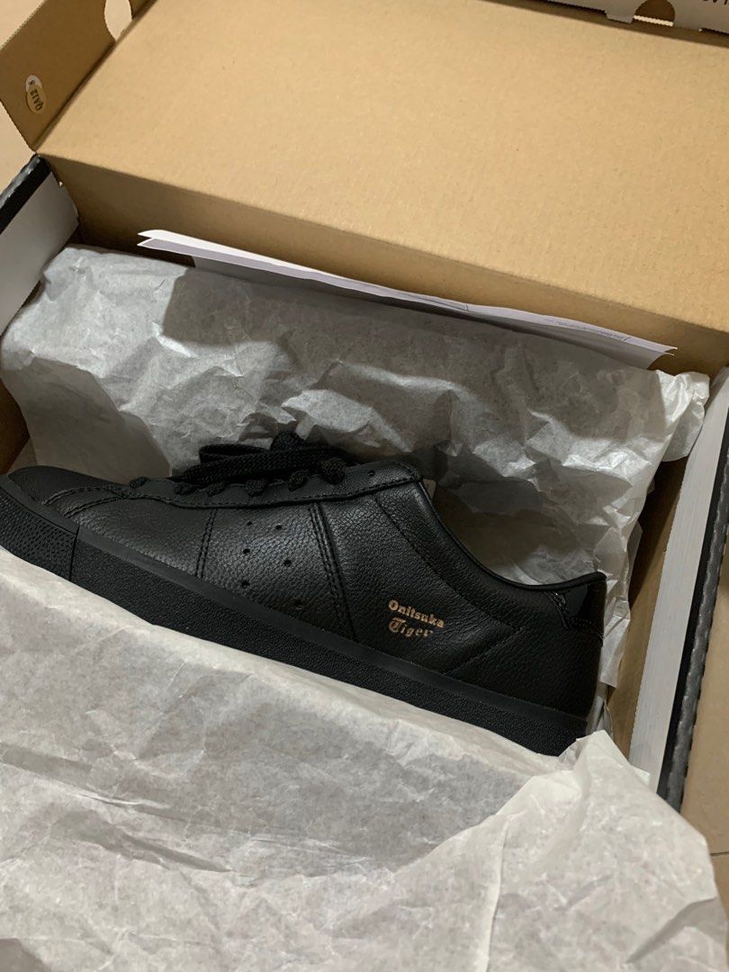 lawnship onitsuka tiger