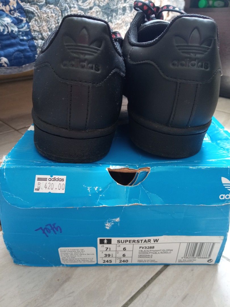 Superstar w store fv3288