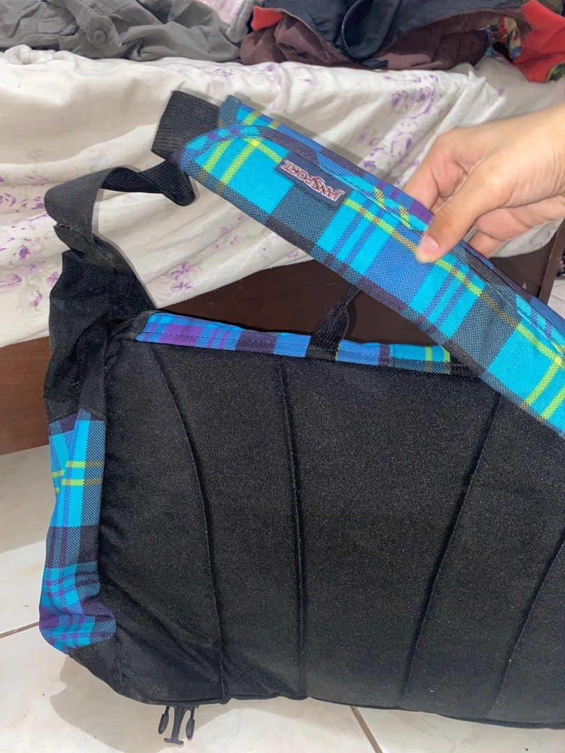 Original Jansport Crossbody Messenger Bag on Carousell