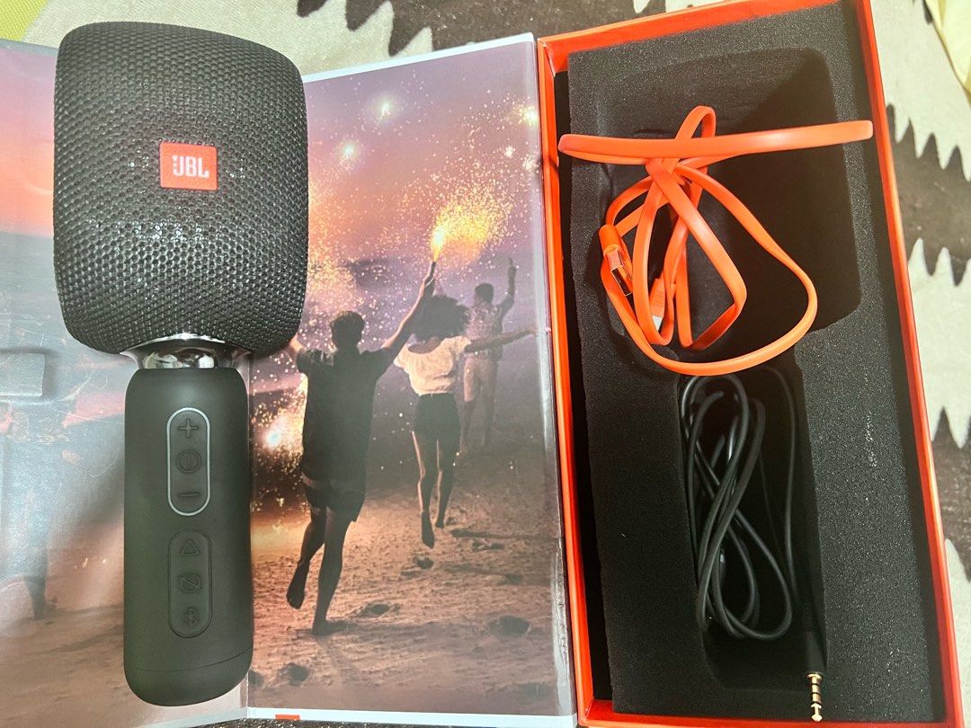 ORIGINAL JBL KMC 500 wireless all in one Bluetooth karaoke microphone
