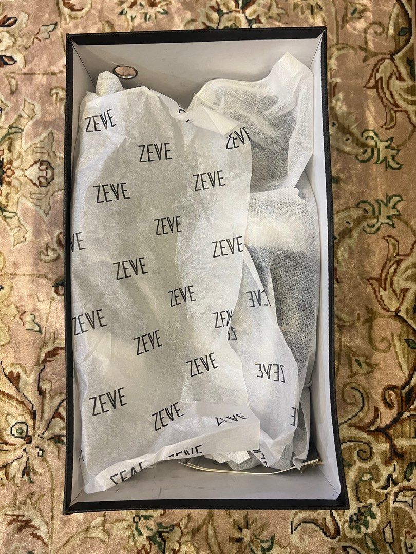 Original Zeve Shoes Loafers alpha edition, Men's Fashion, Footwear