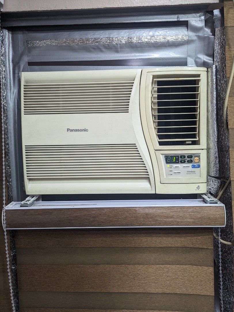Panasonic 1.5HP Non Inverter Window Type Aircon, TV & Home Appliances