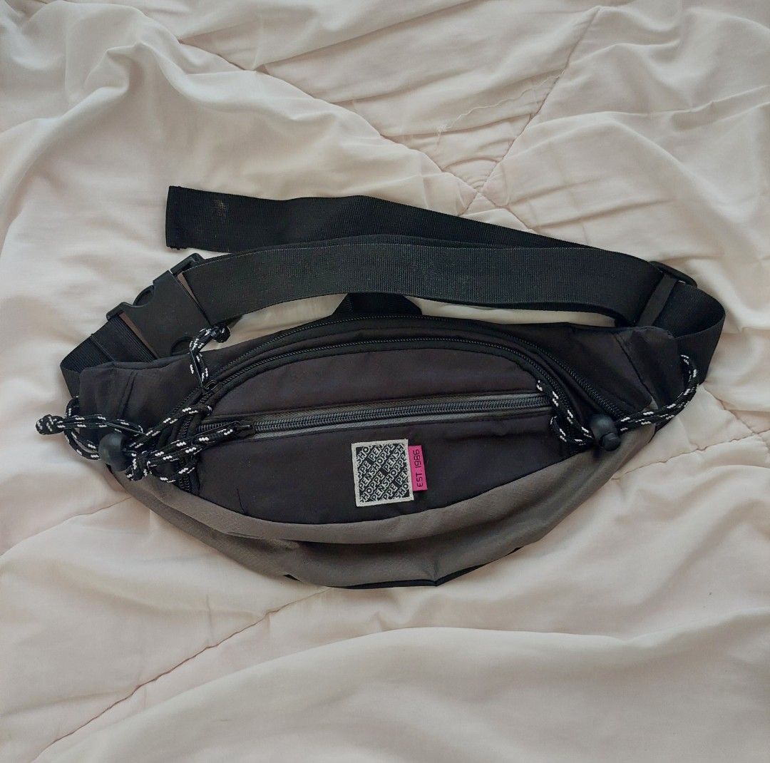 Penshoppe Fanny Pack Waist Pack Men s Fashion Bags Belt bags Clutches and Pouches on Carousell