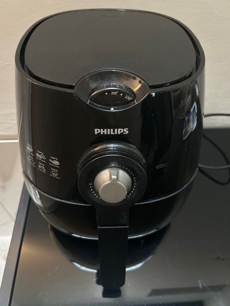 Philips air fryer HD9220, TV & Home Appliances, Kitchen Appliances, Fryers on Carousell