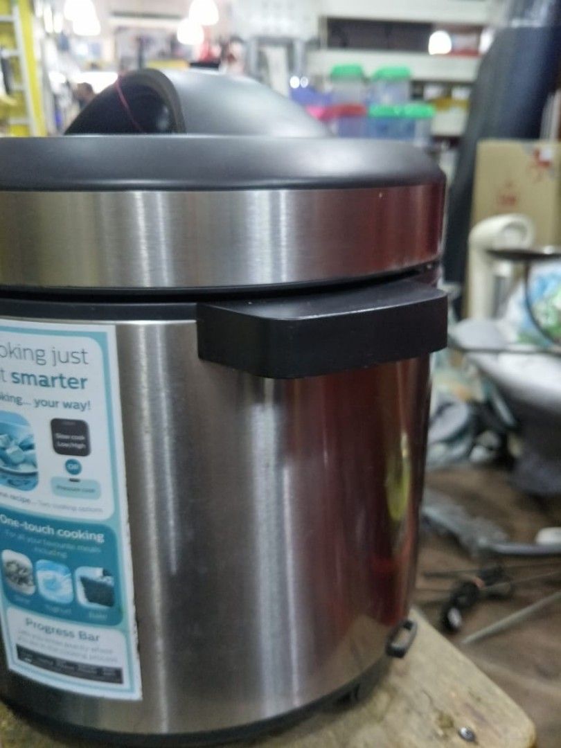 PHILIPS PRESSURE COOKER (HD2137), TV & Home Appliances, Kitchen