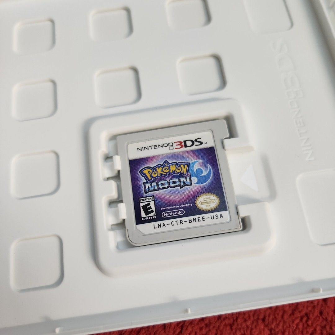 Pokemon shop moon cartridge