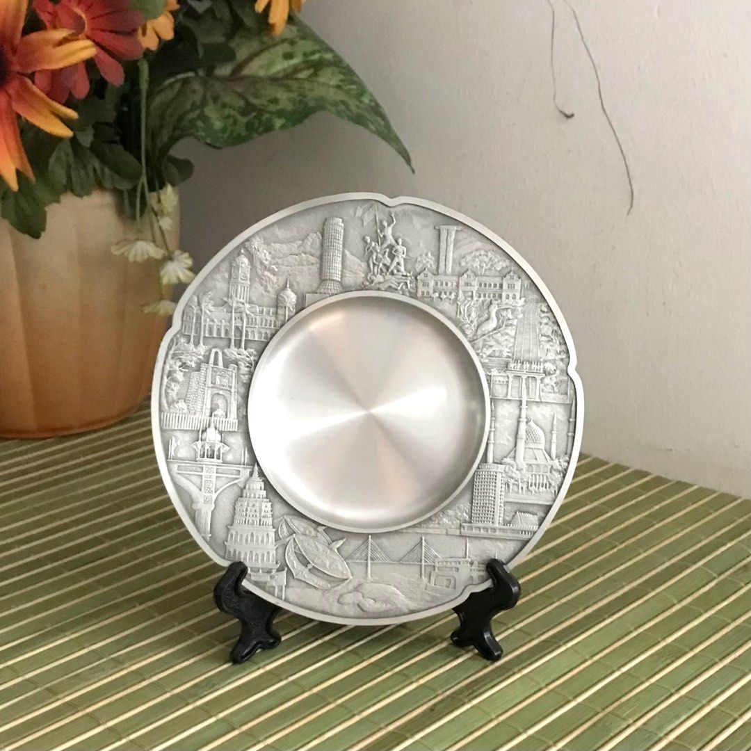 Royal Selangor Pewter Malaysia tourists attractions display collectible