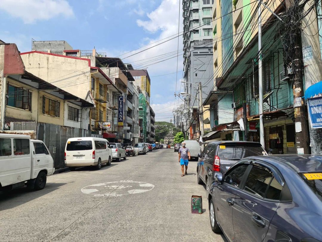 Sampaloc, Manila Old House for Sale at M.F Jhocson on Carousell