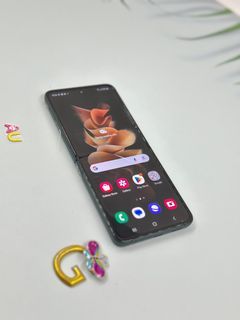 Samsung Galaxy Z Flip3 5G Edition NTC Original Factory Unlock
