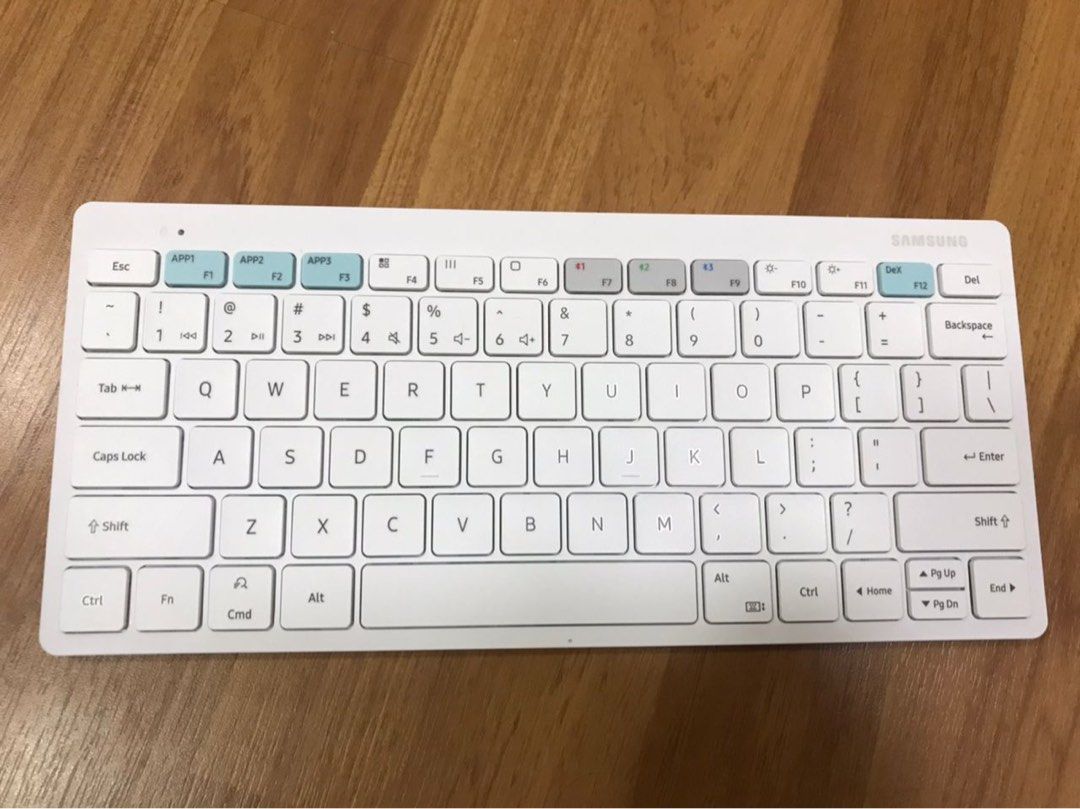 Samsung Keyboad (SAMSUNG) Smart Keyboard Trio 500, Computers & Tech, Parts ...