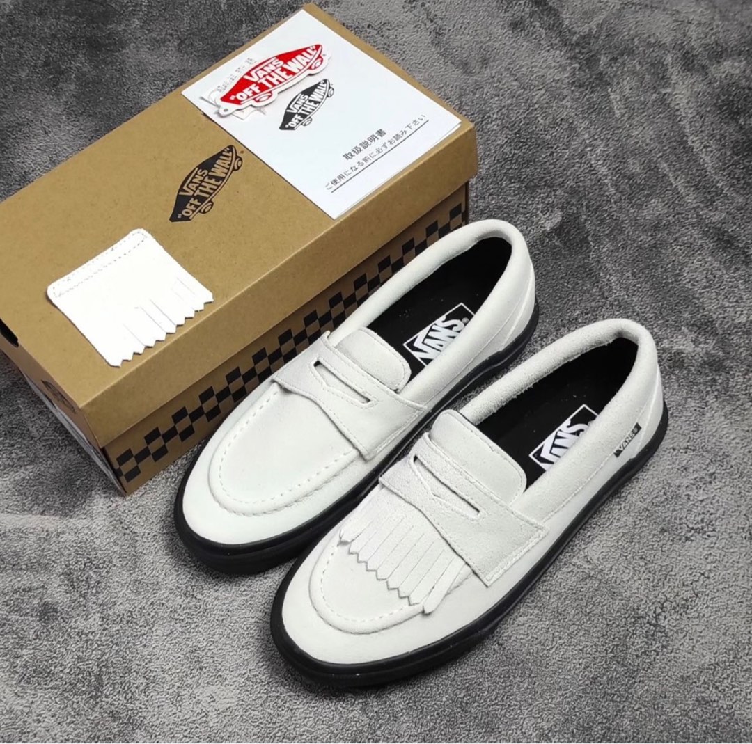Slip on vans loafer discount