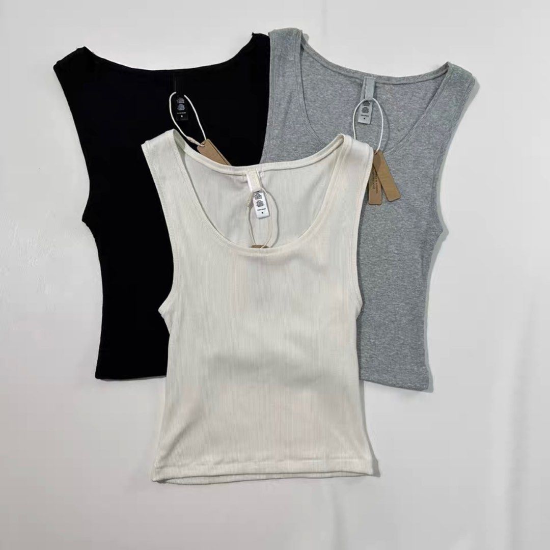 Skims  Soft Lounge Tank, Women's Fashion, Tops, Sleeveless on Carousell