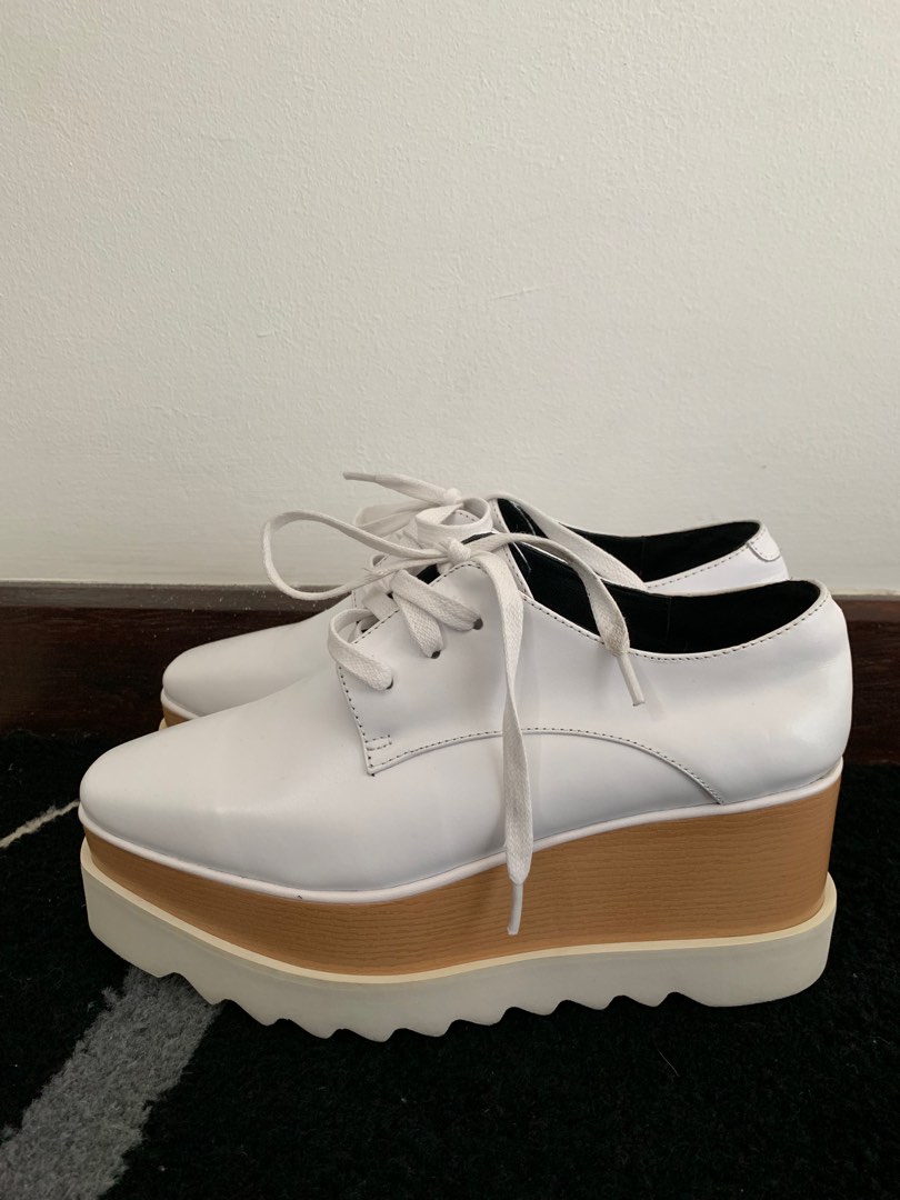 High platform white shoe, Women's Fashion, Footwear, Sneakers on Carousell