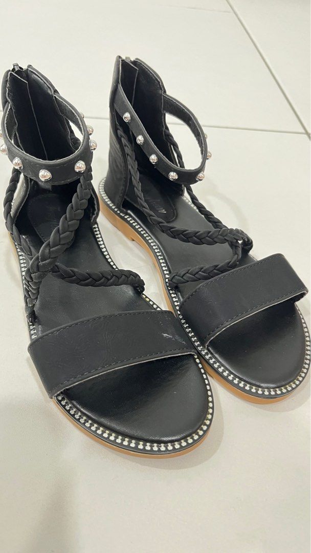 Saiz sandal cheap