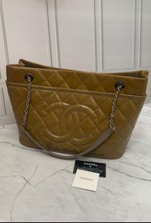 Tas Chanel Timeless Grand Shopping Tote Bag Patent Leather SHW #17