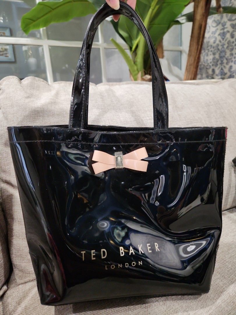 Tas TED BAKER Fesyen Wanita Tas Dompet di Carousell
