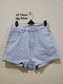 The editor's market  high waist Denim Shorts