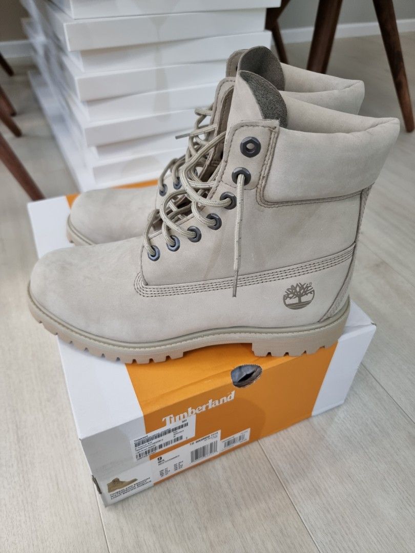 Light on sale gray timbs