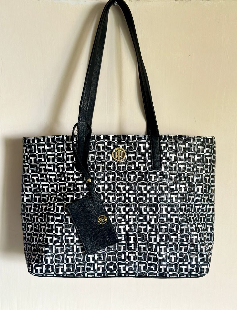 Tommy hilfiger 2025 tote bag sale