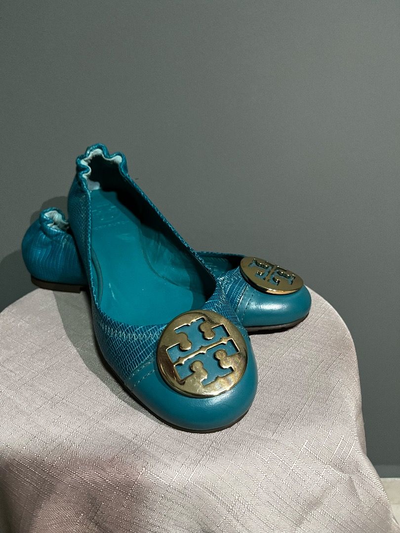 Green tory top burch flats