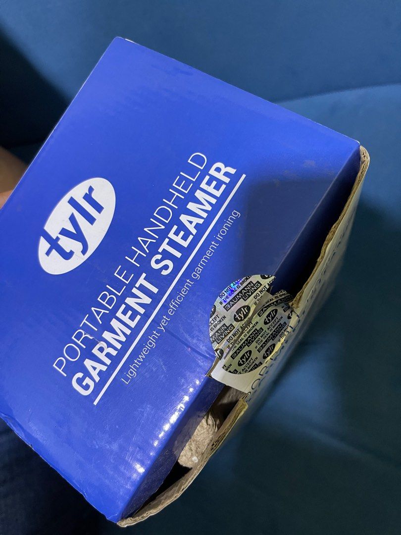 Tylr HandHeld Garment Steamer on Carousell