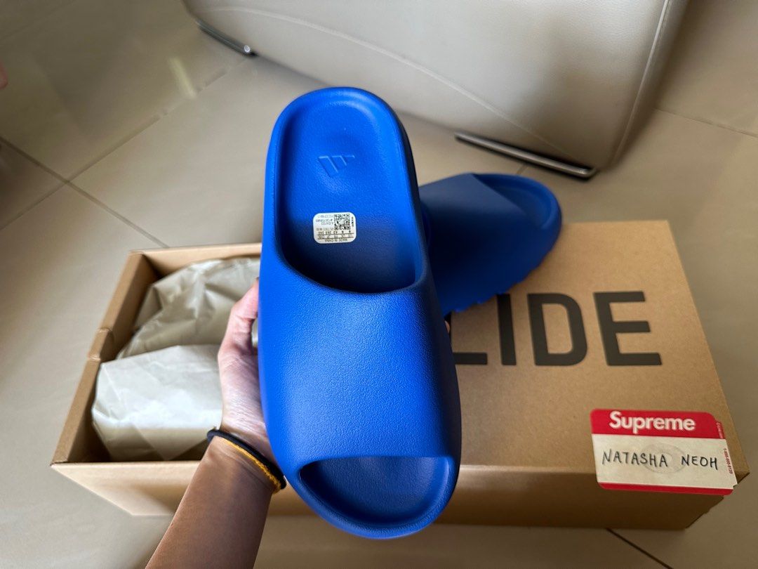 Yeezy slides supreme sales