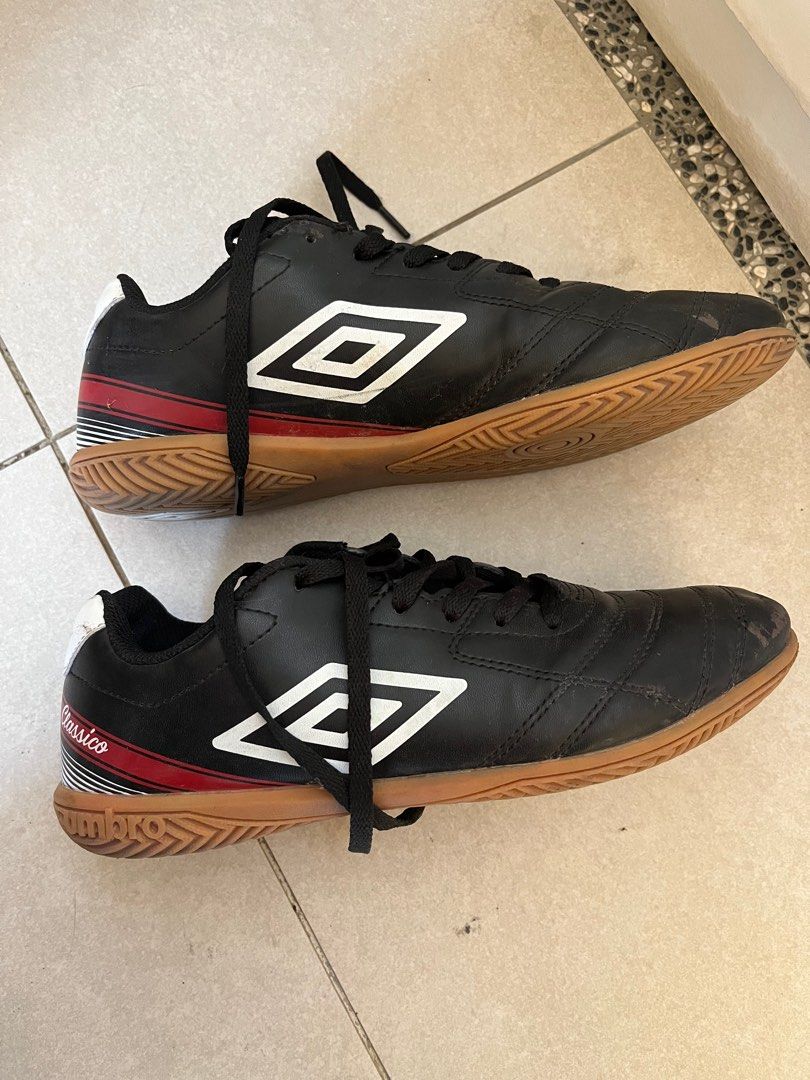 Umbro futsal shoes Sports Equipment Sports Games Racket