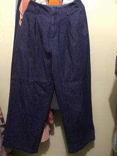 (Category: ) located in . Submitted by qrmrss (Listing ID 1236023794, Image 1). Description: .