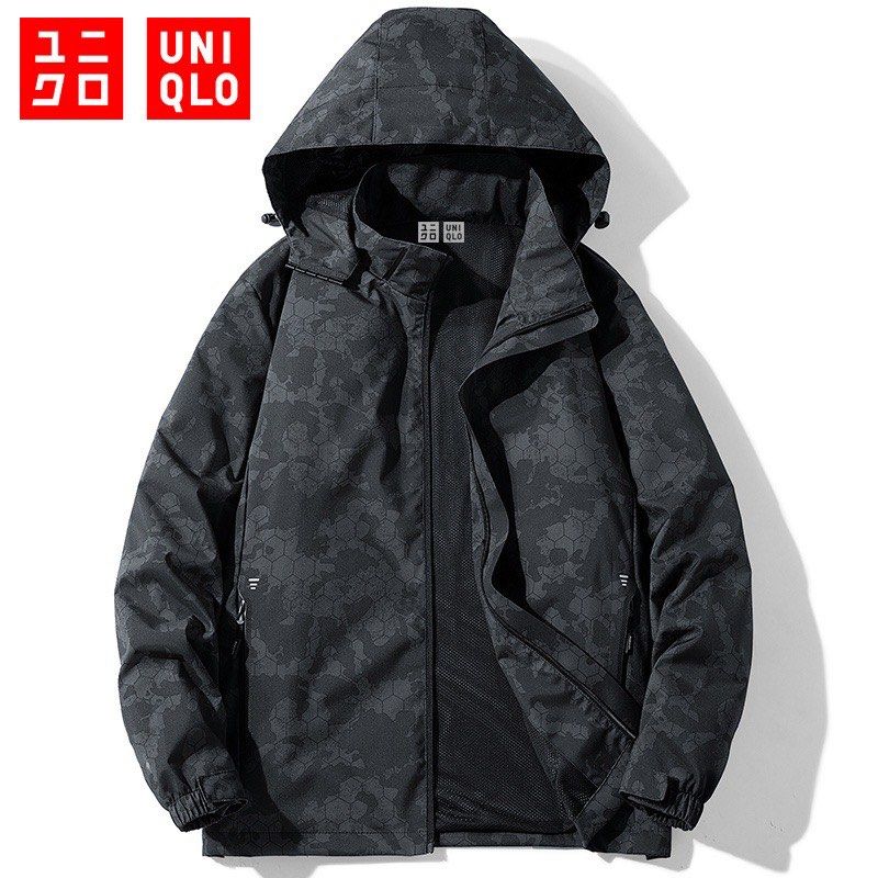 Uniqlo M 5XL Unisex Waterproof Jacket Camouflage Jacket