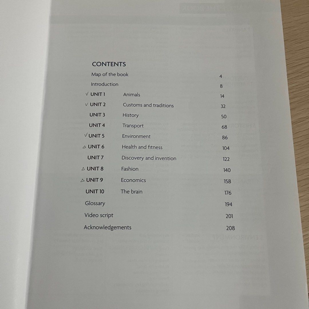 Unlock Level 3 Reading and Writing Skills Student‘s Book 大學英文, 哩哩扣扣, 其他