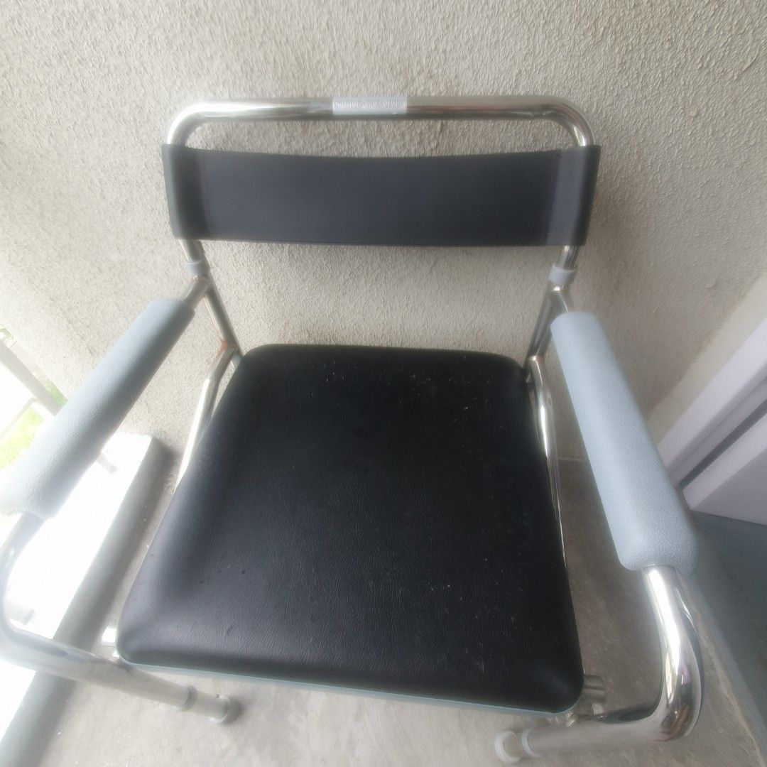 Used Commode Chair for sale, Heavy Duty - Sure Guard Brand on Carousell