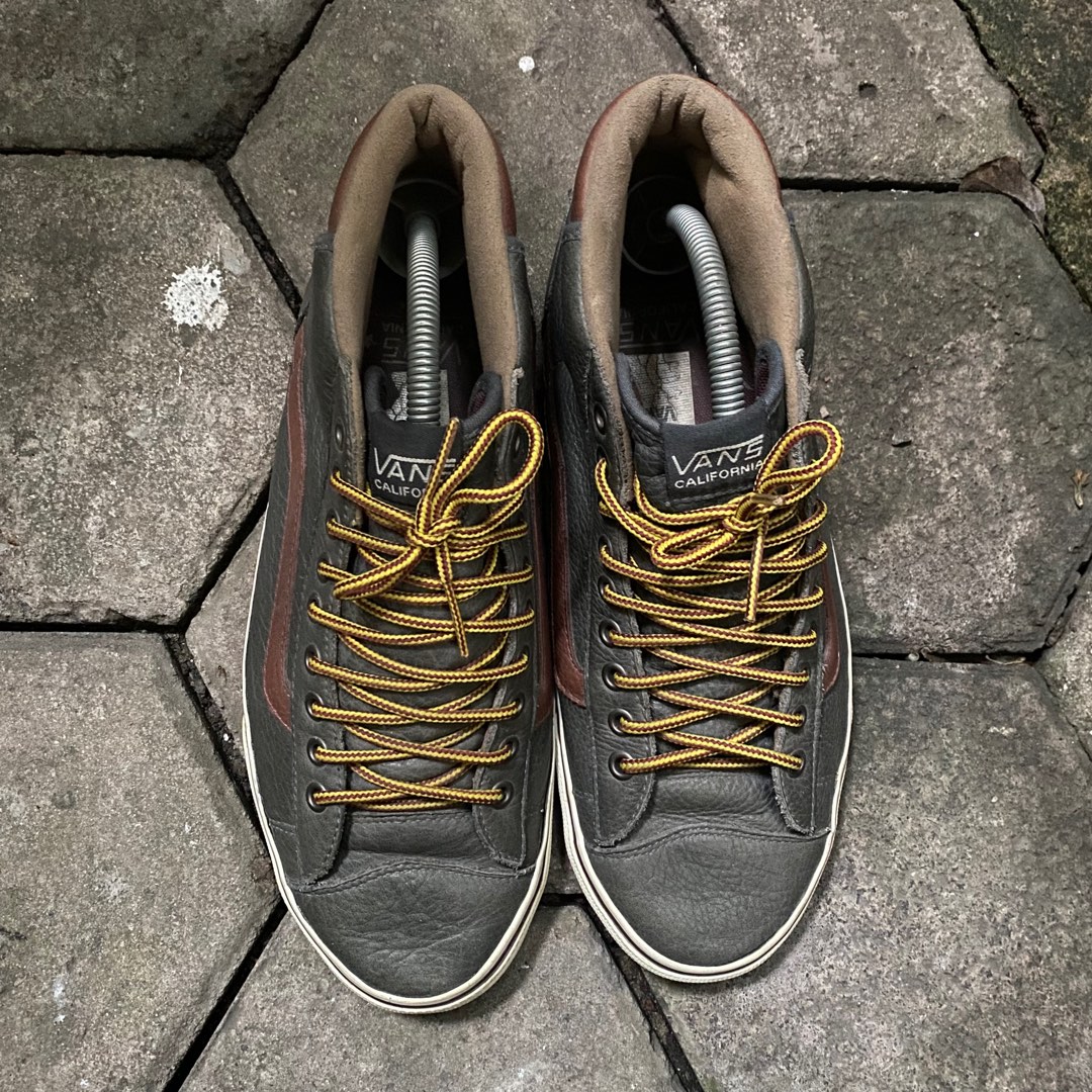 Vans California Fesyen Pria Sepatu Sneakers di Carousell