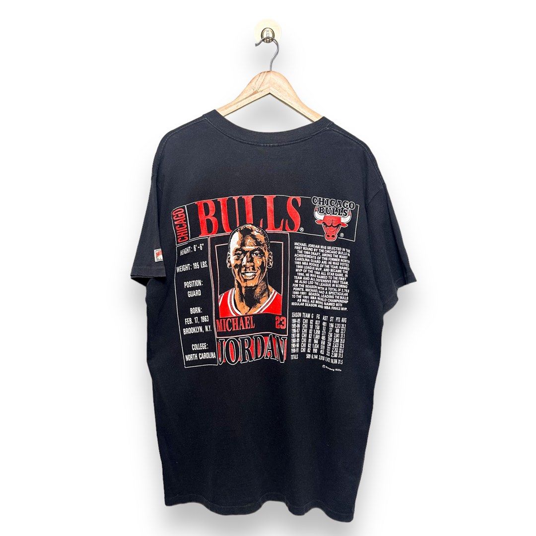 Vintage 90s Chicago Bulls NBA T-shirt. Made in the USA. Nutmeg. Large from  graphic. Small