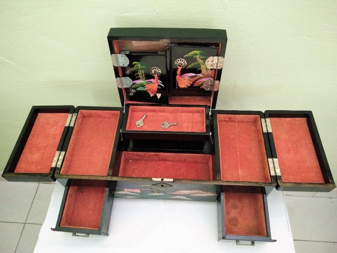 Vintage Japanese Style Black Lacquer Musical Jewelry Box 日式漆木