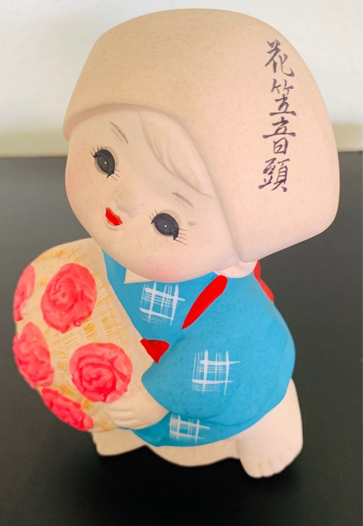 Vintage Japanese Woman Figurine, Hobbies & Toys, Memorabilia