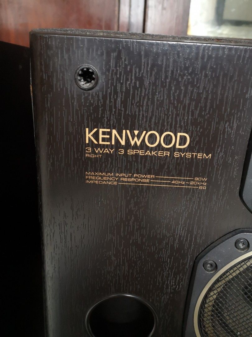Vintage Kenwood Floor Standing Speakers model V55e, Audio, Soundbars, Speakers & Amplifiers on