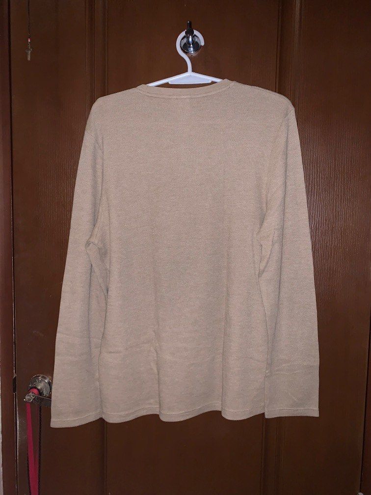 KHAKI TOPMAN WAFFLE LONG SLEEVE (Category: Tshirts & Polo Shirts ) located in Quezon City. Submitted by bigboyjoknoy (Listing ID 1235982356, Image 3). Description: Regular fit sweater. Medium on tag 19.5W 27.5L (in) No issue RFS: Decluttering.