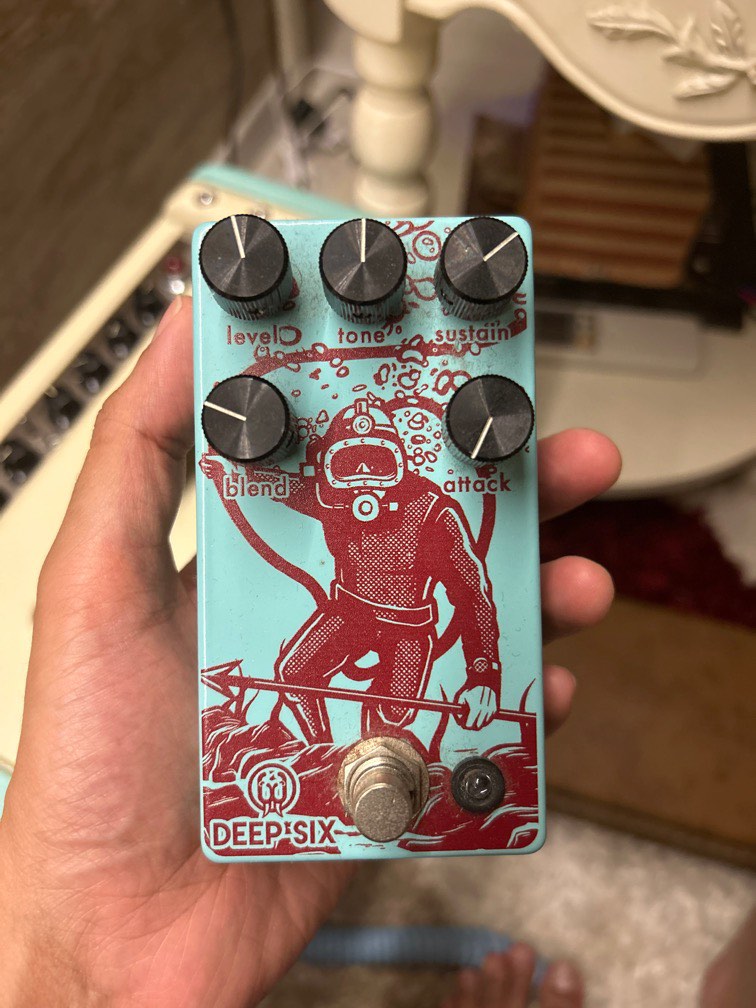 Walrus Deep Six Compressor, Hobbies & Toys, Music & Media, Musical