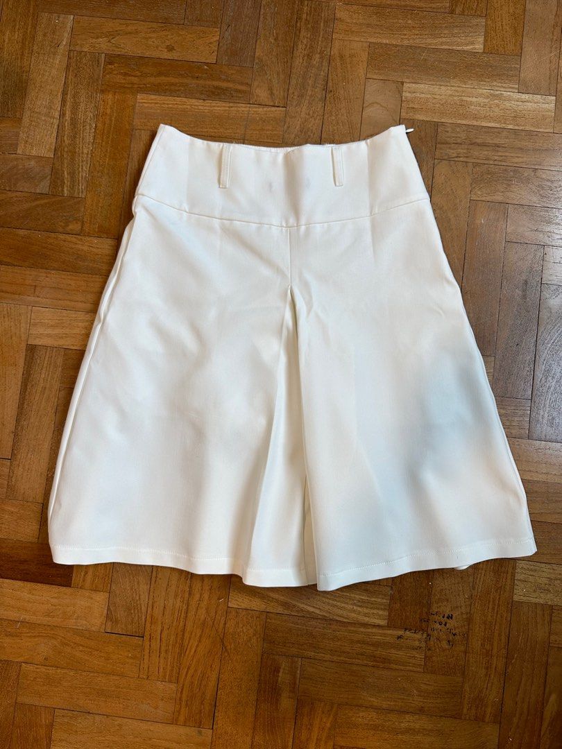white pleated midi skirt with shorts Women s Fashion Bottoms