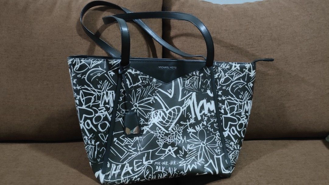 Michael kors whitney large graffiti leather deals tote
