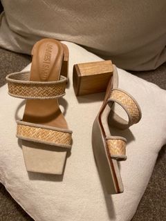 Woven Natural Slip On Open Toe Sandals w/ wooden heels
