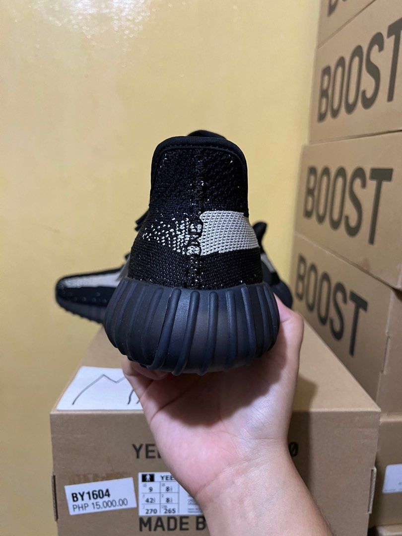 Yeezy Boost 350 v2 Oreo 2022 Restock Men s Fashion Footwear