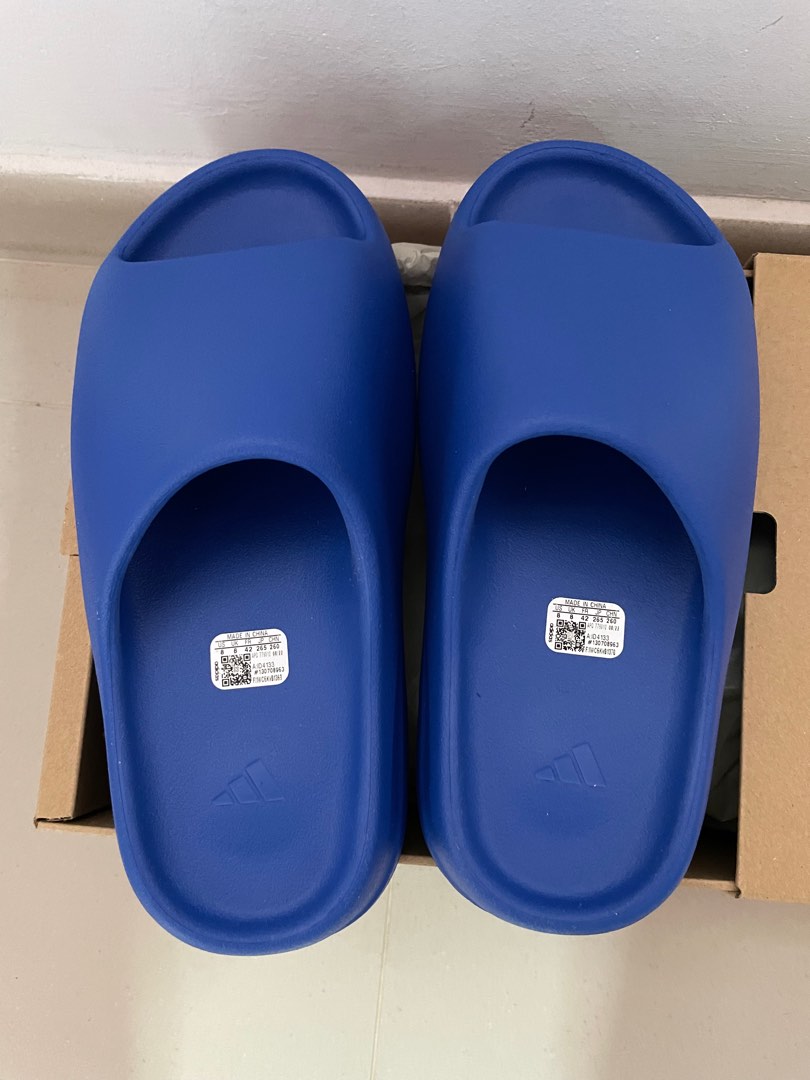 Yeezy Slide Azure Blue, Men's Fashion, Footwear, Flipflops and Slides on  Carousell