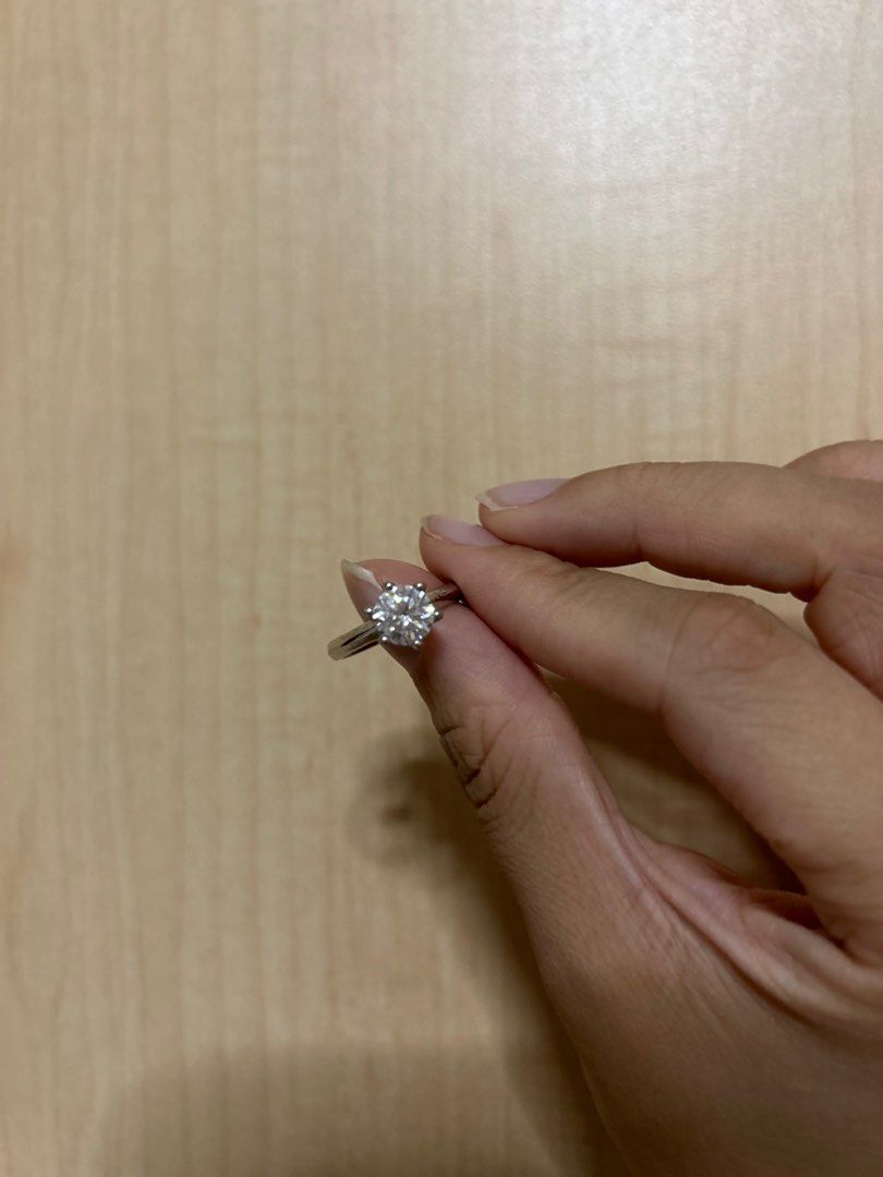 1.5 CT Solitaire CZ diamond engagement ring Women s Fashion
